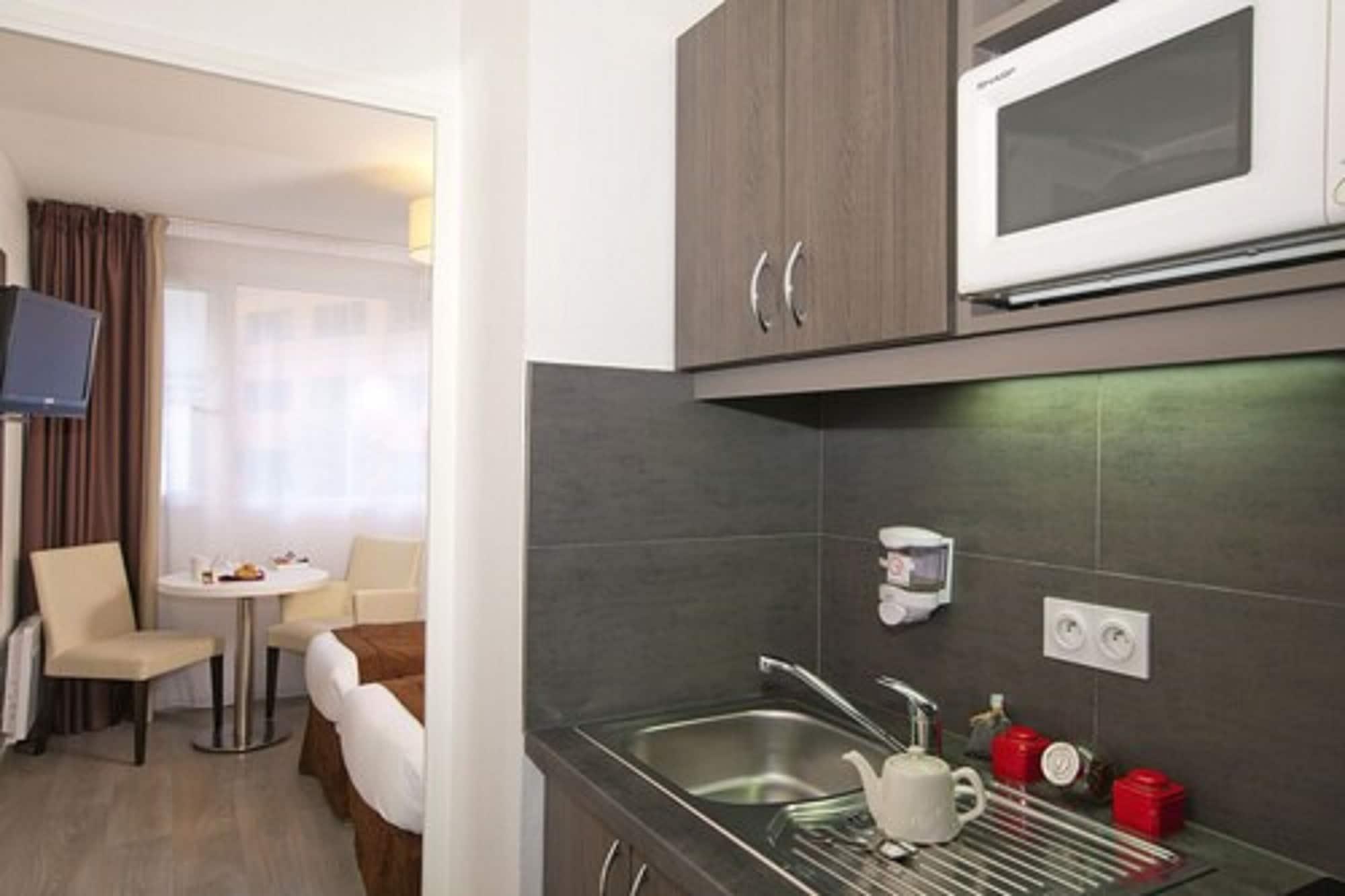 Sejours & Affaires Montreuil Saint Mande Aparthotel Exterior photo